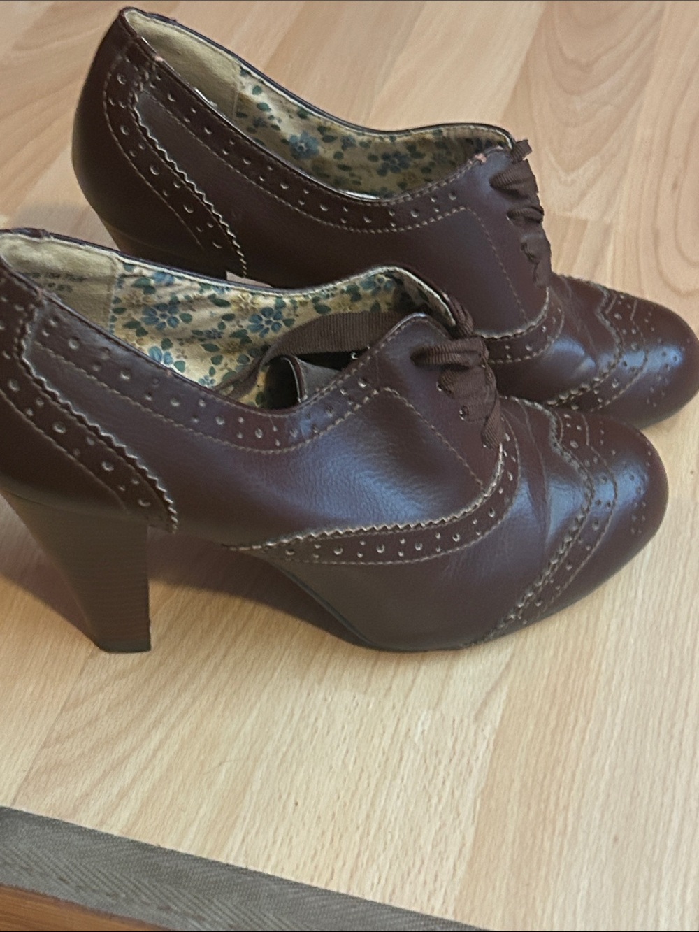 American Eagle Outfitters Brown Leather Lace-Up Heel Booties